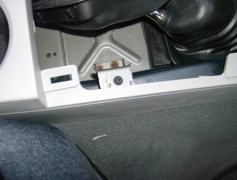 LOST JEEPS • View topic HOW TO CENTER CONSOLE REMOVAL